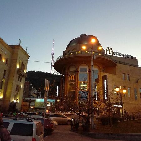 Апартаменти 200 Metres From Rustaveli Avenue Тбілісі Екстер'єр фото